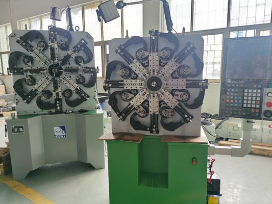 5.5KW CNC Spring Forming Machine Optional Hand And 200KG Decoiler Systems